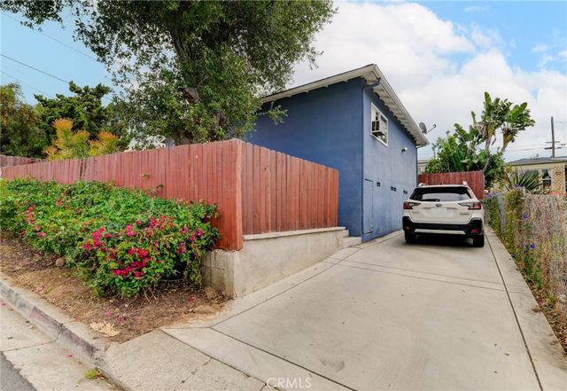 3255 Menlo, San Diego, CA 92105