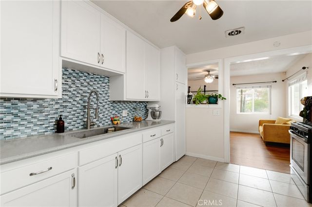 3255 Menlo, San Diego, CA 92105