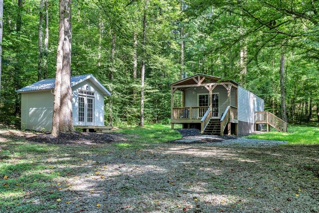 414 Twin Mountain Lake Circle, Talking Rock, GA 30175