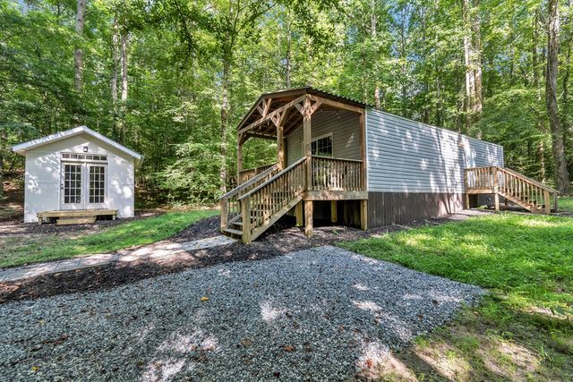 414 Twin Mountain Lake Circle, Talking Rock, GA 30175