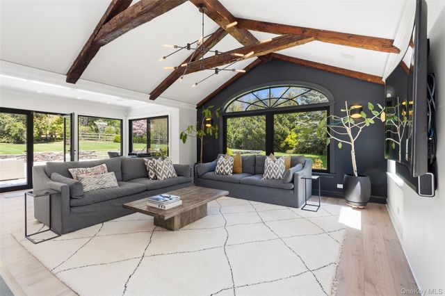 7 Quaker Lane, Chappaqua, NY 10514