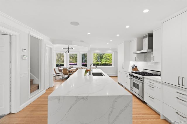 7 Quaker Lane, Chappaqua, NY 10514