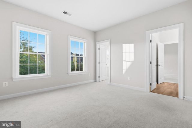11524 DOGWOOD HILLS DR, Clarksburg, MD 20871