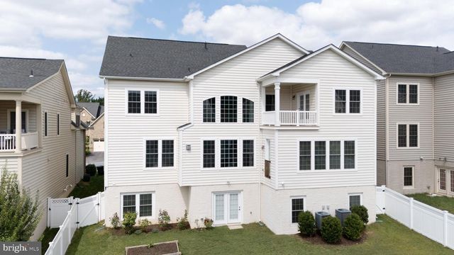 11524 DOGWOOD HILLS DR, Clarksburg, MD 20871