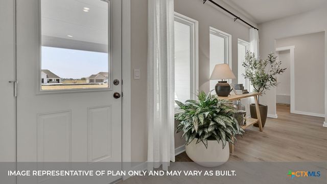 489 MCGINTY MEADOW Drive, Lockhart, TX 78644