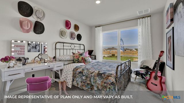 489 MCGINTY MEADOW Drive, Lockhart, TX 78644