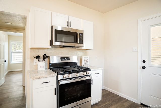 462 springwood, San Antonio, TX 78216