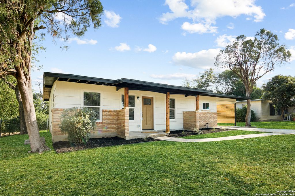 462 springwood, San Antonio, TX 78216