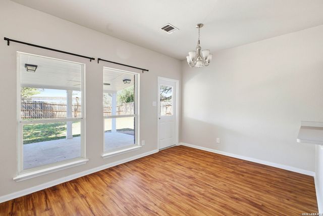 8631 Branch Hollow, Universal City, TX 78148