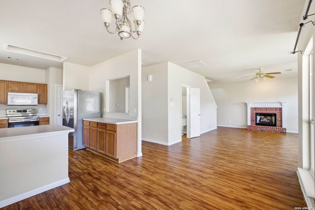 8631 Branch Hollow, Universal City, TX 78148