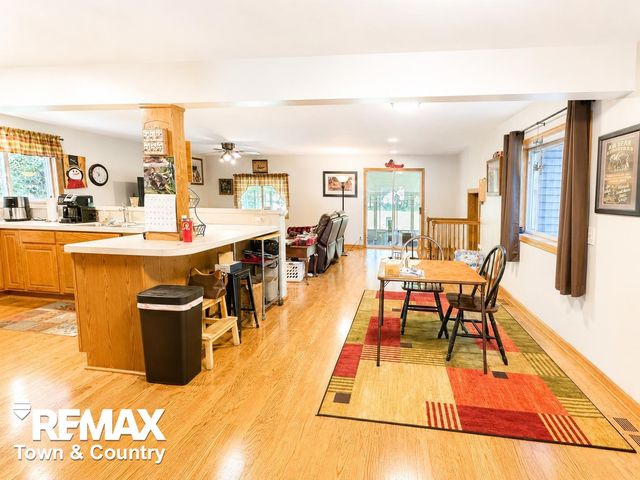 520 Sunnyside Drive, Flushing, MI 48433