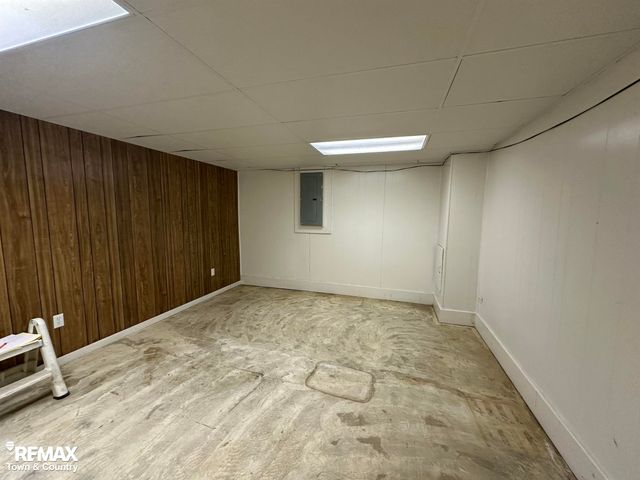 520 Sunnyside Drive, Flushing, MI 48433
