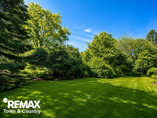 520 Sunnyside Drive, Flushing, MI 48433