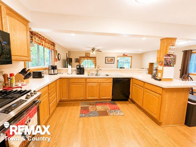 520 Sunnyside Drive, Flushing, MI 48433