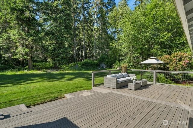 11033 94th Street NE, Lake Stevens, WA 98258