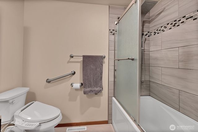 8014 Garnet Lane SW, Lakewood, WA 98498