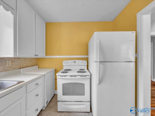 908 8th Avenue SE, Decatur, AL 35601