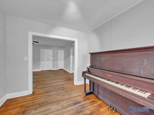 908 8th Avenue SE, Decatur, AL 35601