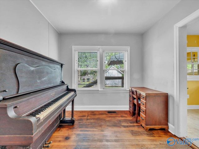 908 8th Avenue SE, Decatur, AL 35601