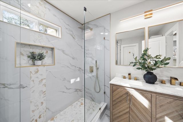 11630 Rupley Lane, Dallas, TX 75218