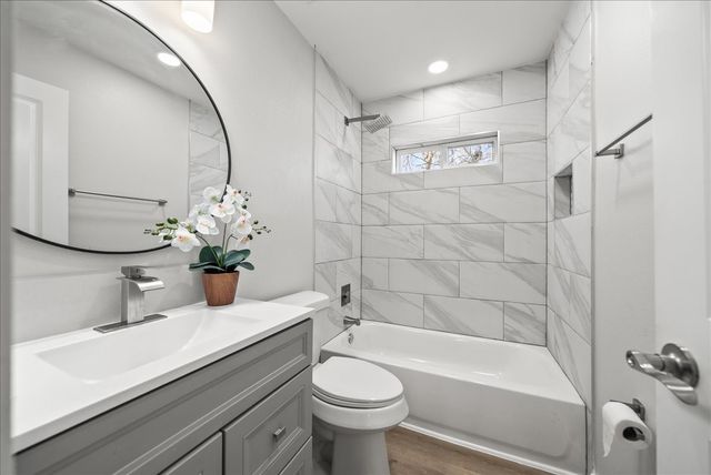 11630 Rupley Lane, Dallas, TX 75218