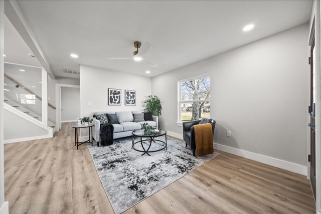 11630 Rupley Lane, Dallas, TX 75218