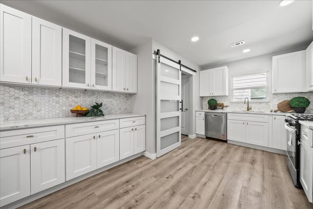 11630 Rupley Lane, Dallas, TX 75218