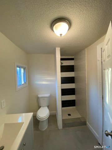 54 North Avenue, Meriden, CT 06451