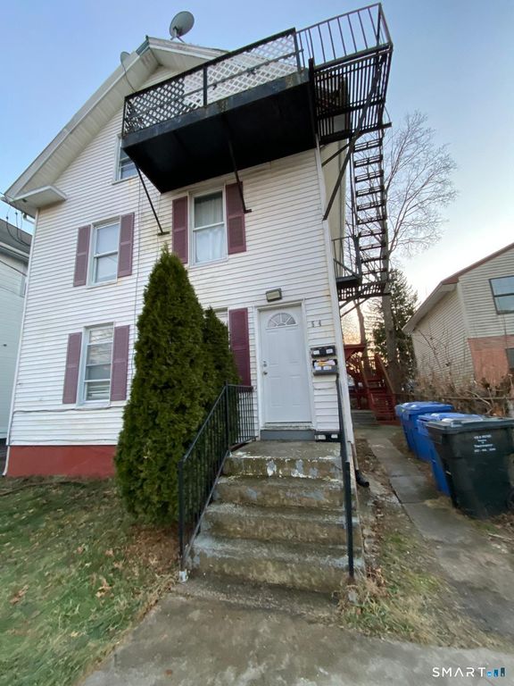 54 North Avenue, Meriden, CT 06451