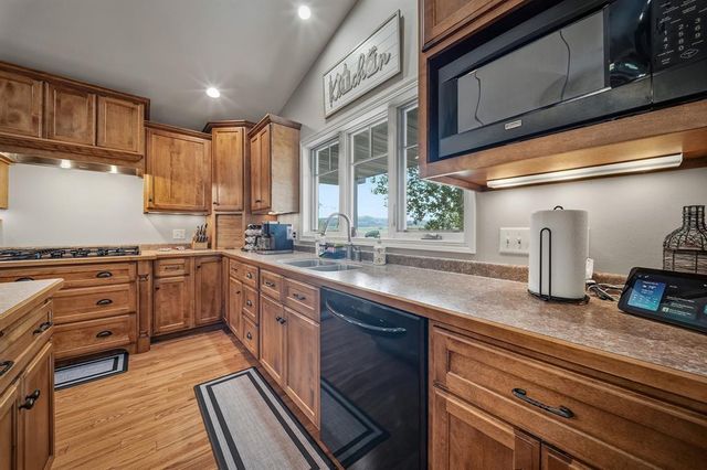 11631 County Highway Q, Chippewa Falls, WI 54729