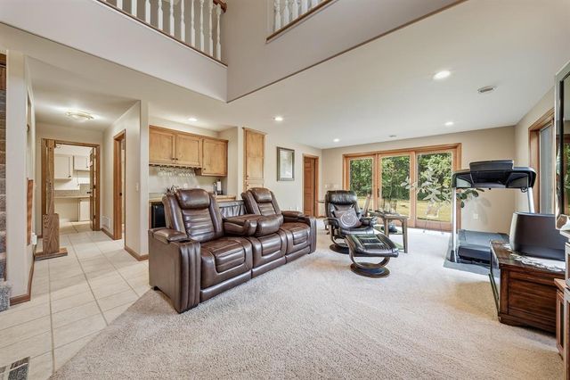 11631 County Highway Q, Chippewa Falls, WI 54729