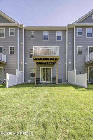 104 Arose Lane, Middletown, NJ 07748