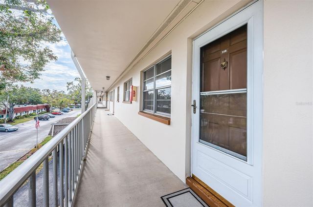 5880 38TH AVENUE N 309, St Petersburg, FL 33710