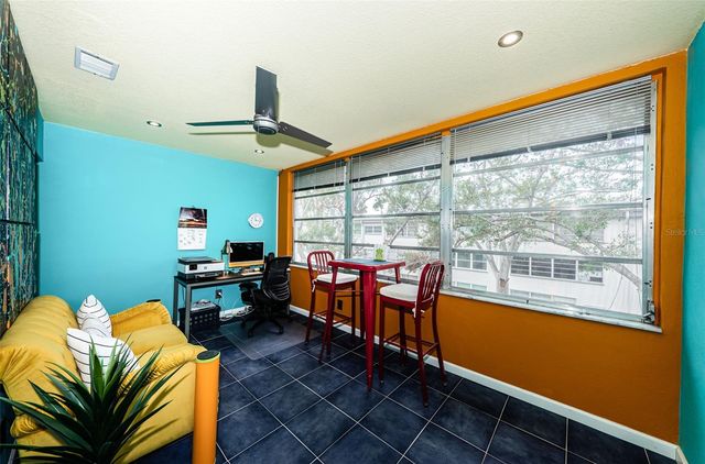 5880 38TH AVENUE N 309, St Petersburg, FL 33710
