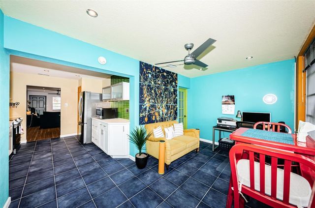5880 38TH AVENUE N 309, St Petersburg, FL 33710