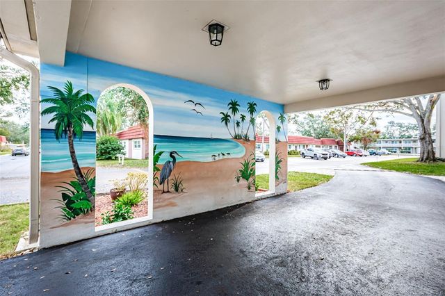 5880 38TH AVENUE N 309, St Petersburg, FL 33710