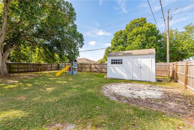 2255 15th Avenue SW, Vero Beach, FL 32962