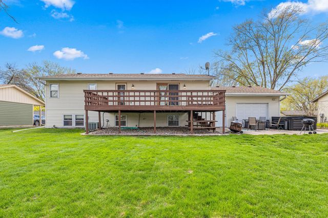 10203 Raven Street NW, Coon Rapids, MN 55433