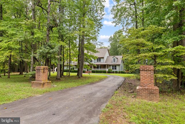 2381 NANCY LN, King George, VA 22485
