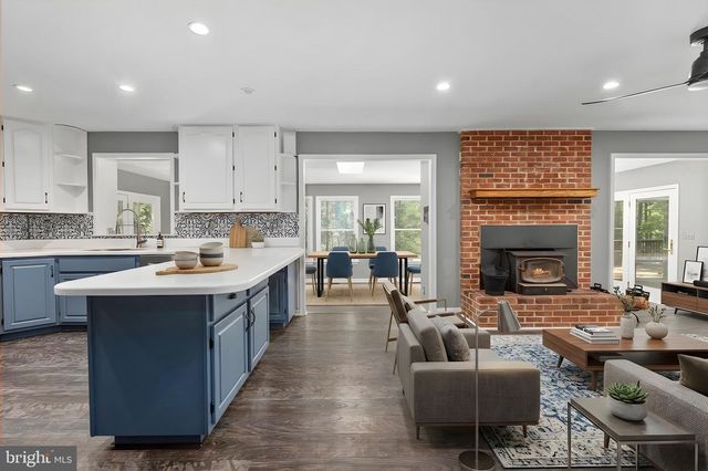 2381 NANCY LN, King George, VA 22485
