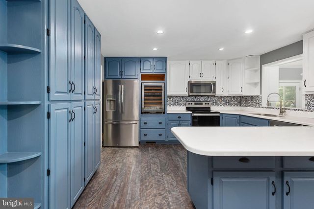 2381 NANCY LN, King George, VA 22485