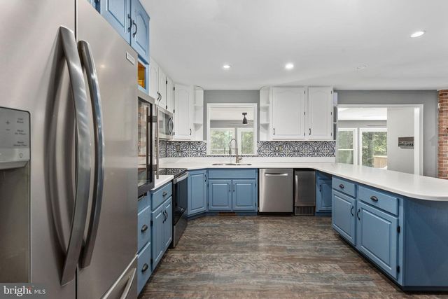 2381 NANCY LN, King George, VA 22485