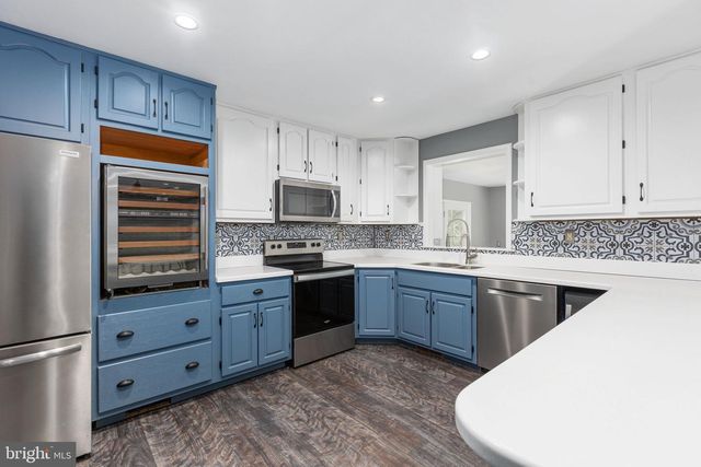 2381 NANCY LN, King George, VA 22485