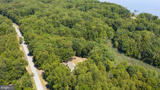2381 NANCY LN, King George, VA 22485