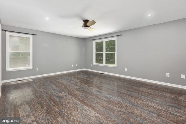 2381 NANCY LN, King George, VA 22485
