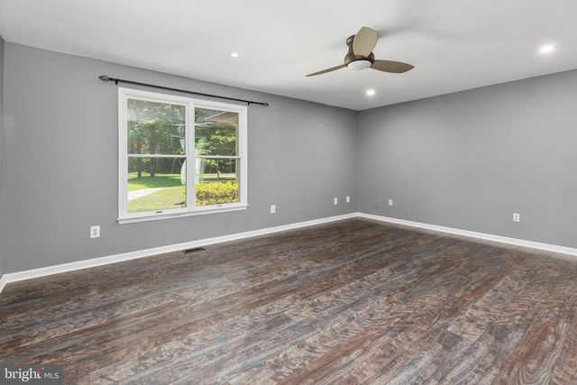 2381 NANCY LN, King George, VA 22485
