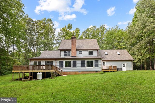 2381 NANCY LN, King George, VA 22485