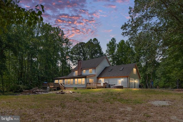 2381 NANCY LN, King George, VA 22485