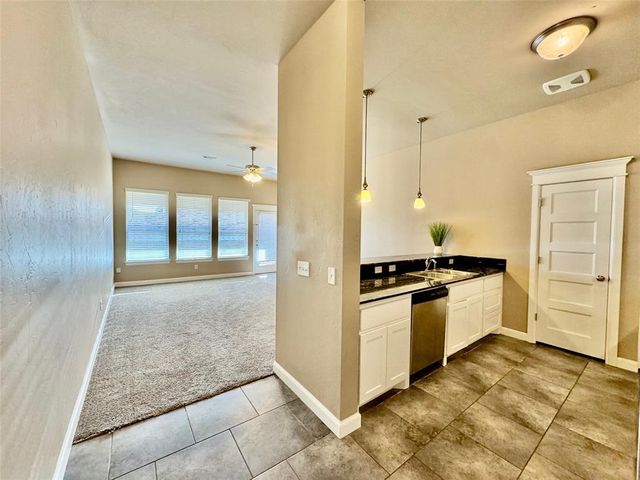 18105 Manera Way, Edmond, OK 73012