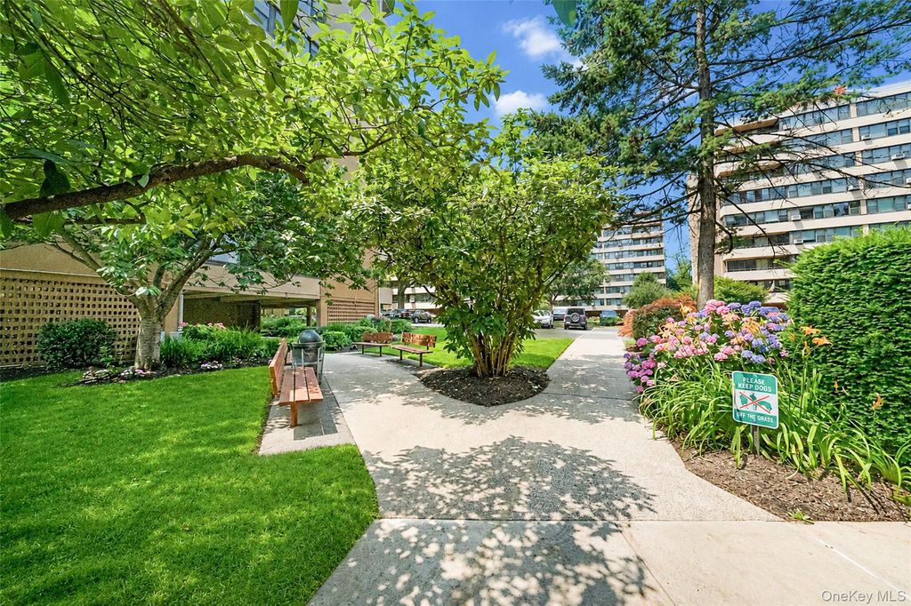 162-31 9th Avenue 7D, Whitestone, NY 11357 — photo 2